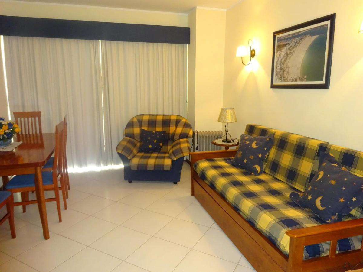 Apartamento T1 Com Piscina E Vista Mar - Praia Da Rocha Portimão Exteriér fotografie